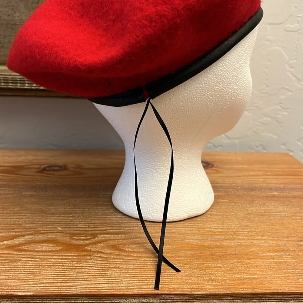 NOAKE French Beret Sylvie Classic 100% Wool Art Basque Cap -OS